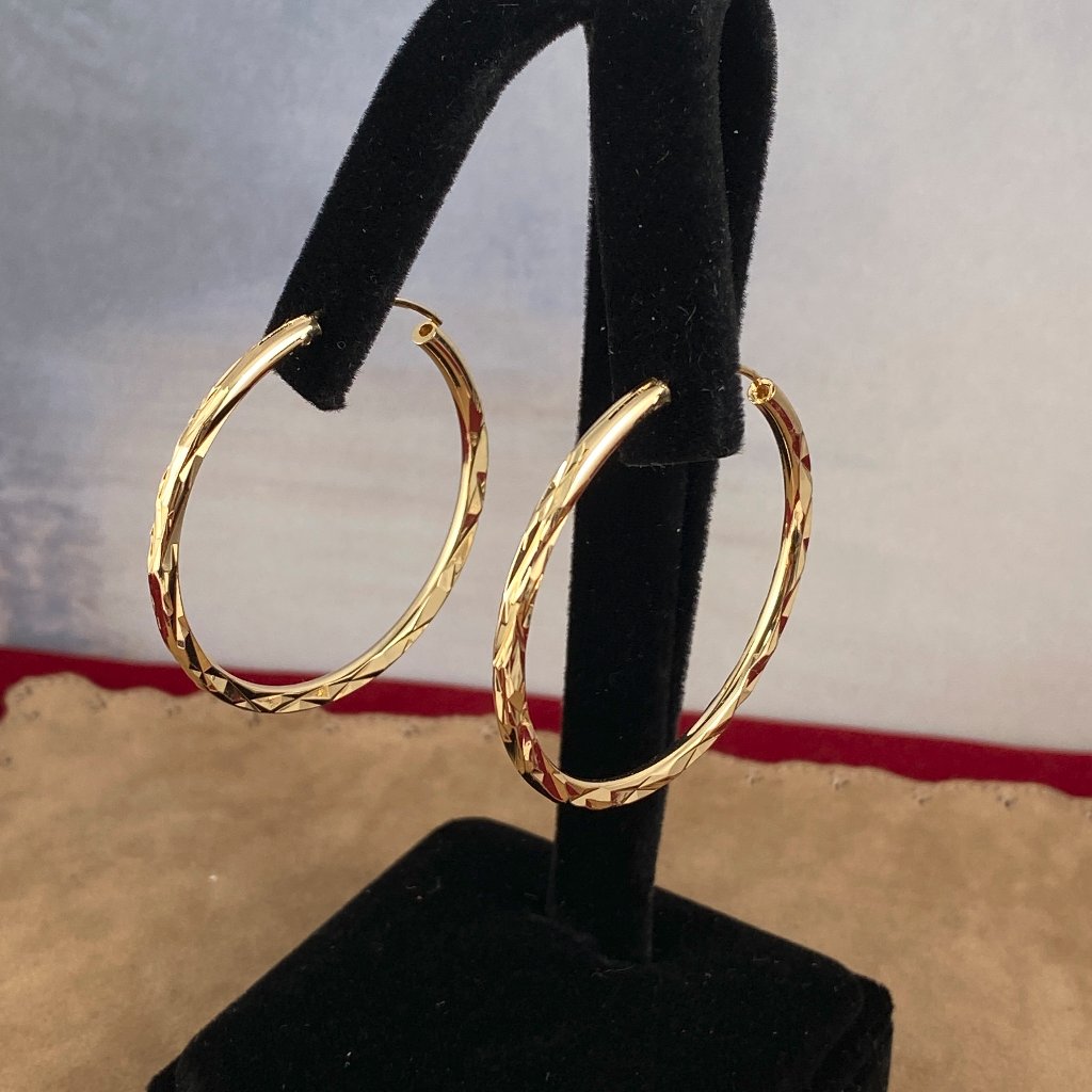 Diamond Cut Bright 18k Gold Filled 2.5mm Thick Round 1.5 In Hollow Tubular Hoops
